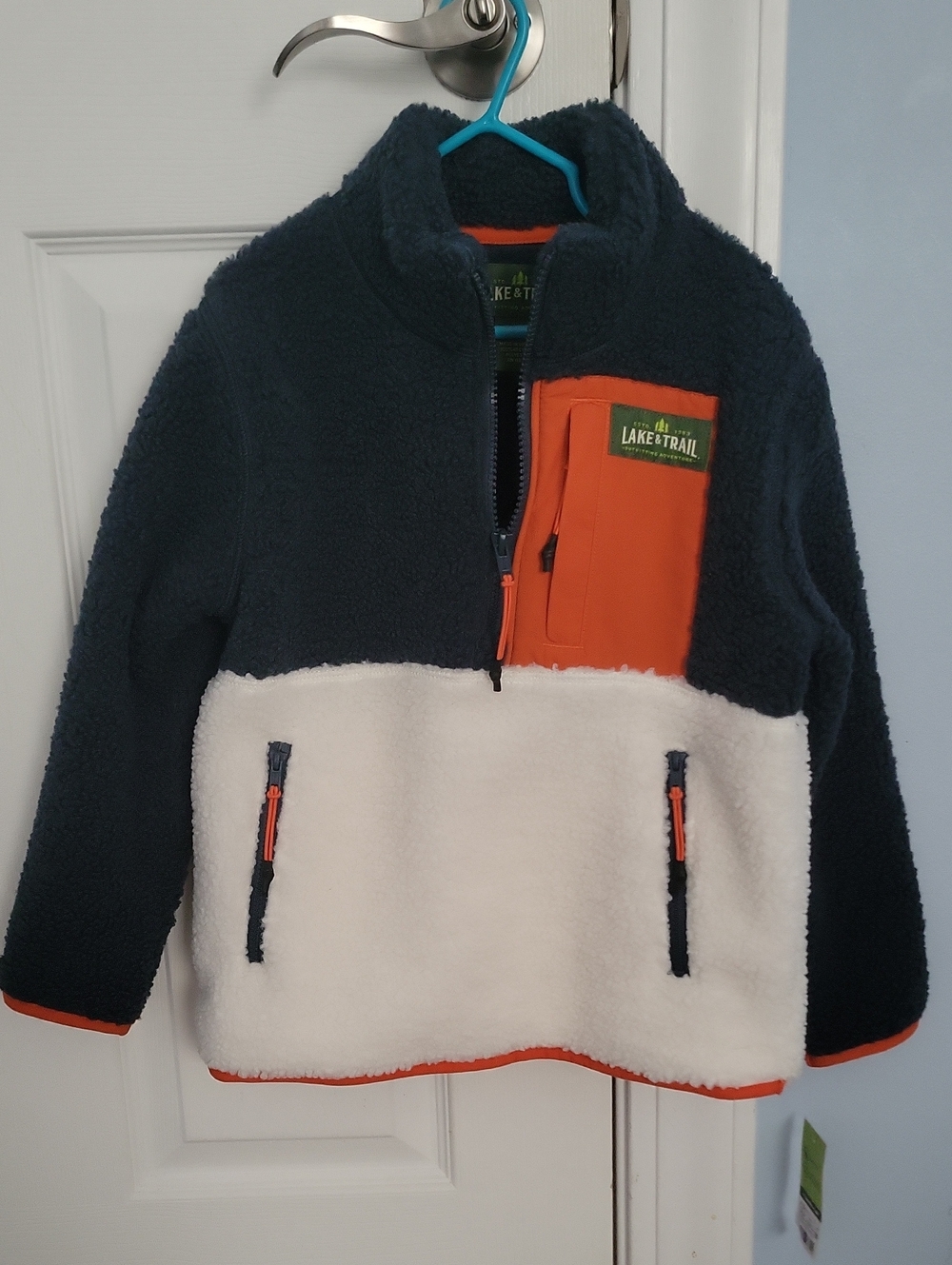 Lake & Trail Kids Pullover NWT